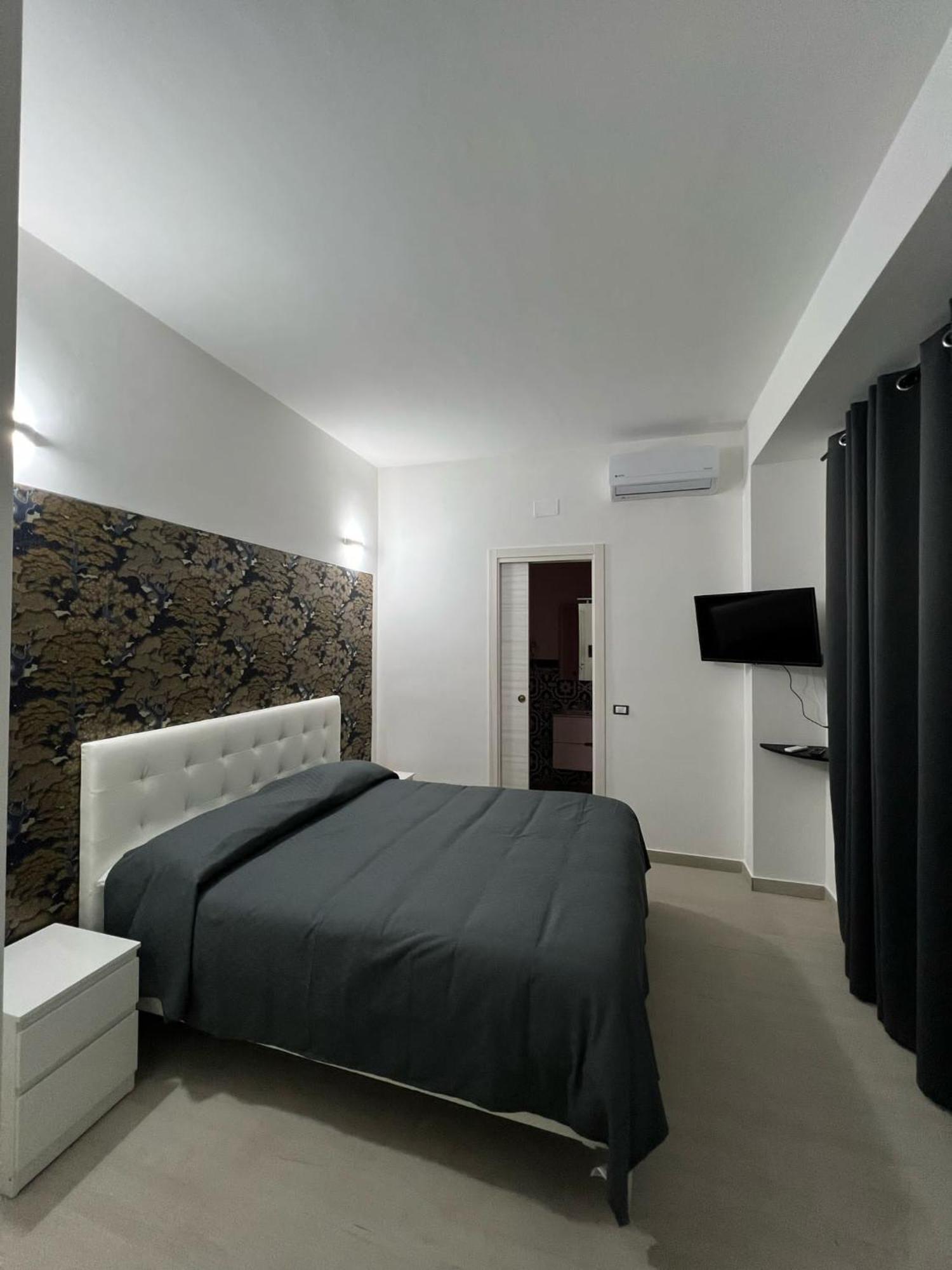 Villa Delle Rose Naples Luaran gambar